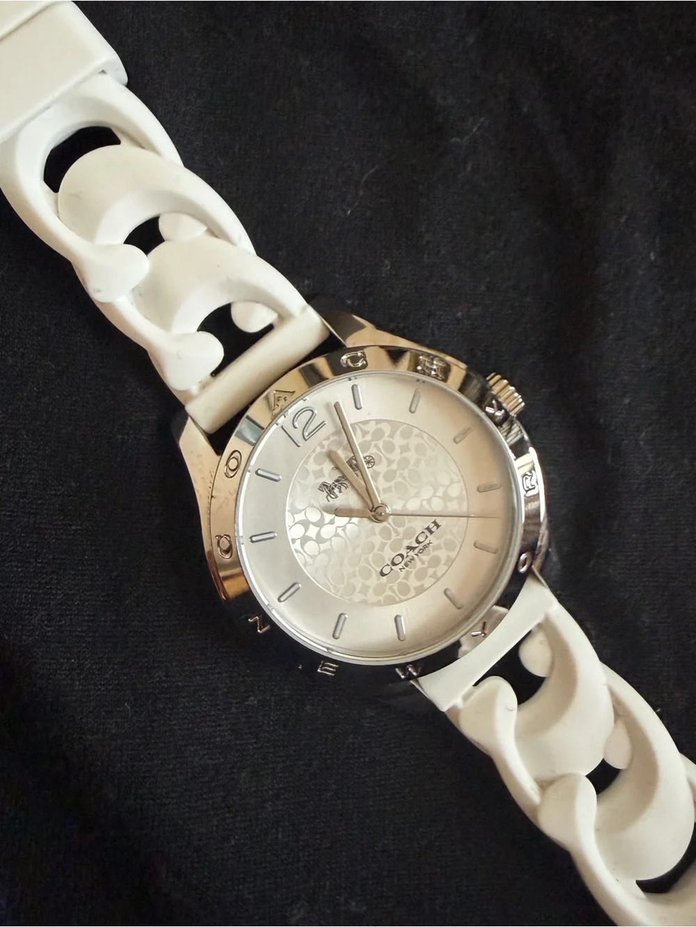 COACH Maddy Watch, 34 Mm Stainless steel case and rubber strap White W1618